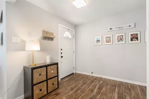 13521 Janwood Ln, Farmers Branch, TX 75234 - Photo 2