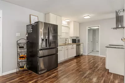 13521 Janwood Lane, Farmers Branch, TX 75234 - Photo 10