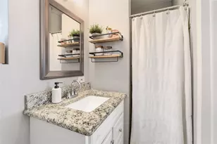 13521 Janwood Ln, Farmers Branch, TX 75234 - Photo 18