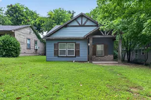 818 W Elm St, Denison, TX 75020 - Photo 2