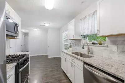 805 Ontario Drive, Garland, TX 75040 - Photo 8