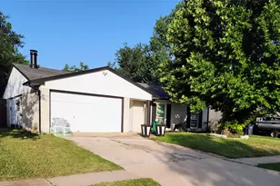 5828 Sidewinder Trail, Fort Worth, TX 76131 - Photo 2