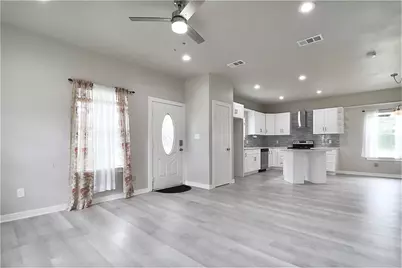 1000 N Spring Street, Grand Saline, TX 75140 - Photo 4