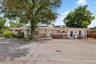 7224 Glenview Drive, Richland Hills, TX 76180 - Photo 2