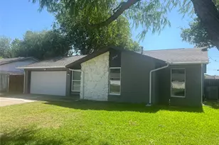 300 Ocean Dr, Richardson, TX 75081 - Photo 2