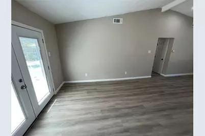 300 Ocean Drive, Richardson, TX 75081 - Photo 6