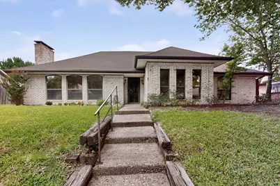 614 Pebblecreek Drive, Garland, TX 75040 - Photo 1