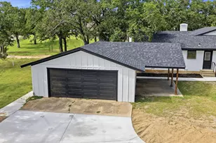109 Aslan Rd, Poolville, TX 76487 - Photo 34