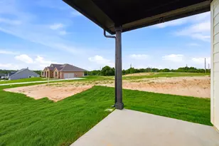 116 Park Hurst Dr, Boyd, TX 76023 - Photo 36