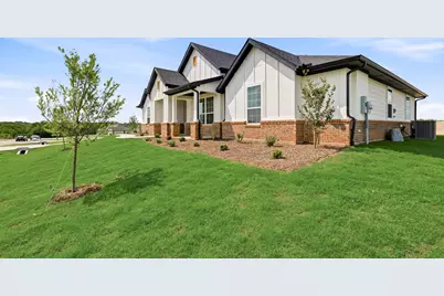 116 Park Hurst Drive, Boyd, TX 76023 - Photo 6