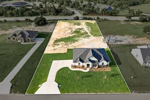 116 Park Hurst Dr, Boyd, TX 76023 - Photo 2