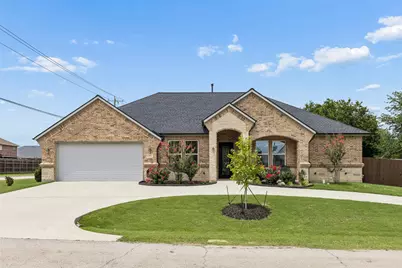 101 Sycamore Lane, Roanoke, TX 76262 - Photo 1
