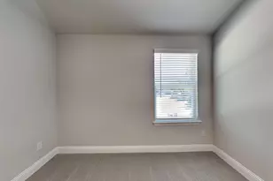 315 Athenia Dr, Fort Worth, TX 76114 - Photo 10