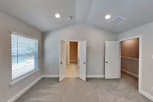 315 Athenia Dr, Fort Worth, TX 76114 - Photo 6