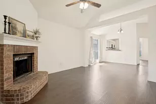 1053 Port Mansfield Dr, Little Elm, TX 75068 - Photo 8