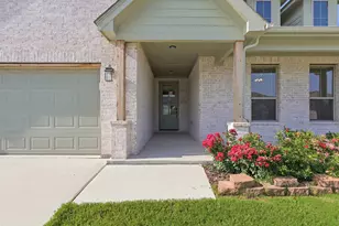 625 Mooney Dr, Saginaw, TX 76179 - Photo 4