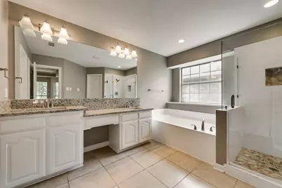 4319 Vine Ridge Court, Arlington, TX 76017 - Photo 12