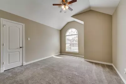 4319 Vine Ridge Court, Arlington, TX 76017 - Photo 8