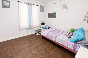 915 N 7th St, Sanger, TX 76266 - Photo 12