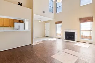 1233 W Hudgins St, Grapevine, TX 76051 - Photo 6