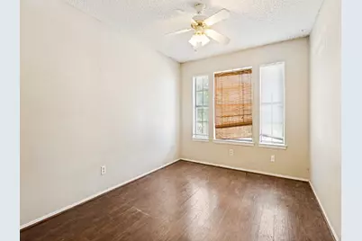 1233 W Hudgins Street, Grapevine, TX 76051 - Photo 20