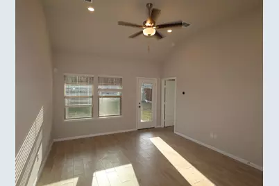1262 Tallowwood Trail, Van Alstyne, TX 75495 - Photo 4