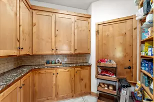 390 Co Rd 1573, Alba, TX 75410 - Photo 14