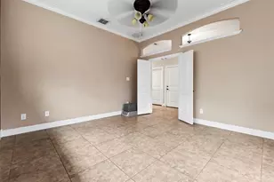 204 Briarstone Dr, Alvarado, TX 76009 - Photo 8
