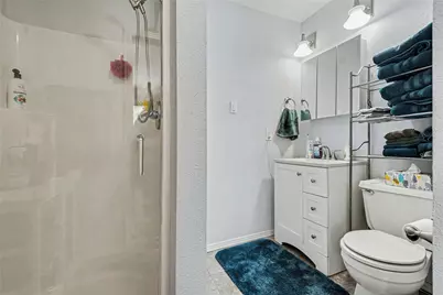 2912 Marsann Lane, Farmers Branch, TX 75234 - Photo 20