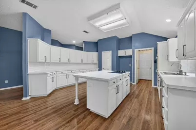 7700 Black Bear Court, Fort Worth, TX 76137 - Photo 14