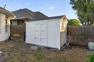 7700 Black Bear Ct, Fort Worth, TX 76137 - Photo 24