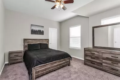 529 Bermuda Avenue, Lancaster, TX 75146 - Photo 32