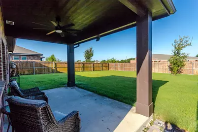 529 Bermuda Avenue, Lancaster, TX 75146 - Photo 38
