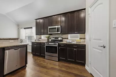 545 Salida Road, Fort Worth, TX 76052 - Photo 8