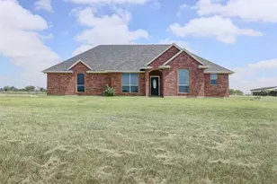 628 County Rd 903, Cleburne, TX 76033 - Photo 1