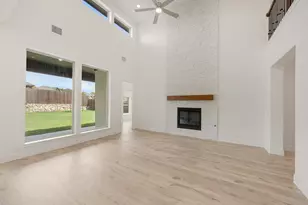 321 Atlas Cedar Dr, Glenn Heights, TX 75154 - Photo 10