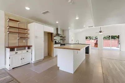 913 Heritage Circle, Garland, TX 75043 - Photo 12