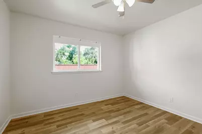 913 Heritage Circle, Garland, TX 75043 - Photo 16