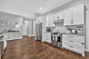 2625 Juniper Ln, Grapevine, TX 76051 - Photo 4