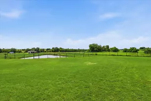 6680 Red Wing Ln, Sanger, TX 76266 - Photo 2