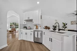 11633 Wild Pear Ln, Fort Worth, TX 76244 - Photo 10