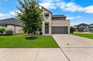 352 Boone Dr, Waxahachie, TX 75165 - Photo 2