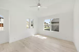 326 Chestnut Ln, Glenn Heights, TX 75154 - Photo 8