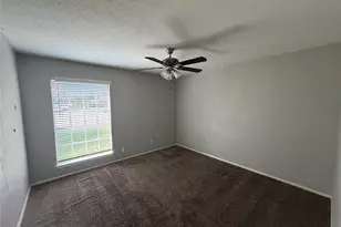 738 Brighton Ln, Garland, TX 75043 - Photo 4