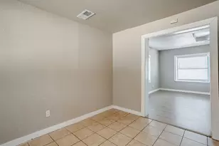 913 Jameson St, Weatherford, TX 76086 - Photo 18