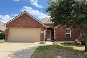 2204 Scott Creek Dr, Little Elm, TX 75068 - Photo 1