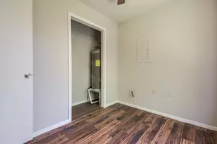 244 W McFarland St, Bells, TX 75414 - Photo 8