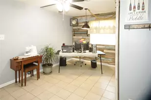 367 Hillcroft Dr, Weatherford, TX 76087 - Photo 22