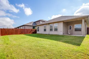 9105 Golden Hollow Ln, Fort Worth, TX 76179 - Photo 24