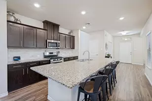 2261 Barx Dr, Little Elm, TX 75068 - Photo 10